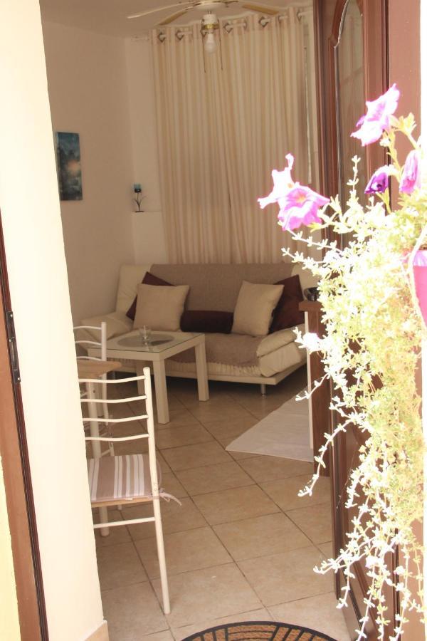 Studio Apartment A&A Mali Losinj Exterior photo